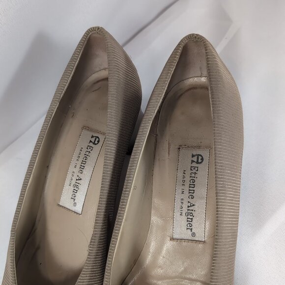 Etienne Aigner Kitten Heels Brown Tan Ribbed Taupe 8 Leather Italy Women Vintage - Picture 5 of 16